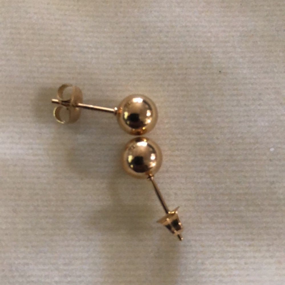 Stainless Steel gold earrings - Picture 2 of 2